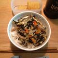 junkoの日々's cooksnap of when they made ひじきの煮物リメイク☆卵とじ丼.