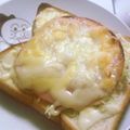 ぱんだうどん's cooksnap of when they made 忙しい朝に！美味しいハムチーズトースト♡.