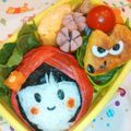 GolfLove's cooksnap of when they made カニカマで❤赤ずきんちゃんおにぎり弁当.