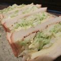 sunita's cooksnap of when they made ウワサの沼サン(キャベツサンド).