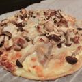 sunita's cooksnap of when they made 鶏胸肉とキノコの照り焼きマヨピザ.