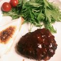 yuandpeco's cooksnap of when they made 肉汁ジューシー！簡単ハンバーグ！.