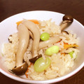 鈴木ぶち's cooksnap of when they made 簡単☆しめじと枝豆の炊き込みご飯.