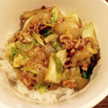 おぶたさま★'s cooksnap of when they made 簡単！ひき肉とキャベツの炒め丼.