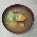 サーフブレイド's cooksnap of when they made さつまいものみそ汁.