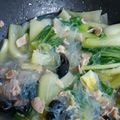 サドリカ's cooksnap of when they made 青梗菜と白きくらげのスープ春雨.