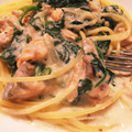 モモンガずきん's cooksnap of when they made 【パスタ】鮭とほうれん草のクリームソース.