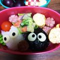 スキマサチ's cooksnap of when they made 簡単！キャラ弁 トトロ♡まっくろくろすけ.