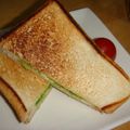 mikiha5's cooksnap of when they made アボカドとクリームチーズのホットサンド.
