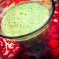 moto5th's cooksnap of when they made 簡単！青汁スムージー.
