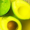 クック41OUTP☆'s cooksnap of when they made アボカドの皮むき.