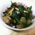 meff's cooksnap of when they made こんにゃく・しめじ・ホウレンソウの炒め物.
