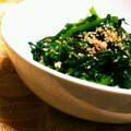 yangpa's cooksnap of when they made 簡単♡もう一品★春菊とツナ缶の白だしあえ.