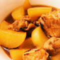 ちゅん太0215's cooksnap of when they made 簡単しみしみ鶏大根の煮物.