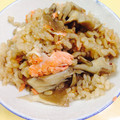 mikoキッチン's cooksnap of when they made 舞茸香る鮭の炊き込みご飯.
