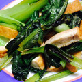 鶏皮好子's cooksnap of when they made 小松菜と油揚げの炒め物.