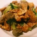 kaeかえちゃん's cooksnap of when they made ピリ辛！厚揚げとコンニャク炒め.