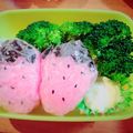❁❁あーちゃん❁❁'s cooksnap of when they made 簡単！可愛い☆キャラ弁☆いちごのお弁当☆.