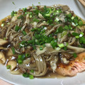 【動画有】ただのごみ's cooksnap of when they made 秋鮭のきのこあんかけ 栗ご飯 秋の和定食.