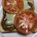 クックたけちゃん's cooksnap of when they made カレーリメイク★チーズトースト＋トマト.