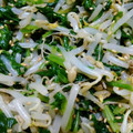 natsuたろう's cooksnap of when they made もやしとほうれん草のナムル風♪.