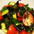 Shaohoo's cooksnap of when they made さっぱり！トマトときゅうりの和え物.