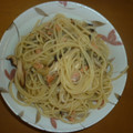 ちっはりん's cooksnap of when they made スモークサーモンとシメジの和風スパゲティ.