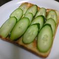 亜久里's cooksnap of when they made きゅーりトースト.