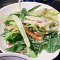 HoneyB1206's cooksnap of when they made 秋の味覚☆柿と野菜とかまぼこのサラダ☆.