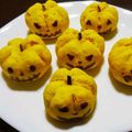 あっきー＠みかんかん's cooksnap of when they made ハロウィンにも♪HMでかぼちゃパン.