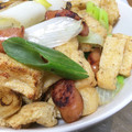 ♡miruan♡'s cooksnap of when they made ねぎと油揚げとソーセージの炒め物.