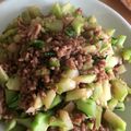 よぅちゃんヒロちゃん's cooksnap of when they made ECO★ブロッコリーの茎と豚挽き炒め.