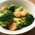 tsune32's cooksnap of when they made 夕飯 海老とブロッコリーのあっさり炒め.