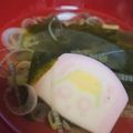 にひまるにゃん's cooksnap of when they made かまぼことワカメのお吸い物.
