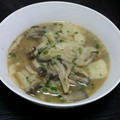 madoooka's cooksnap of when they made ☺簡単♪舞茸とじゃがいものすいとん☺.