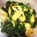 1045_'s cooksnap of when they made かぶ葉っぱと油揚げの炒めもの.