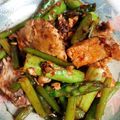 YUKI☆YUE's cooksnap of when they made ブリにんにくの芽アスパラの豆板醤炒め.