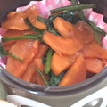 ゆーこリン♡'s cooksnap of when they made お弁当の彩りに♪豆苗と人参のこってり炒め.