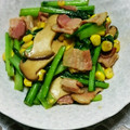 パックンチョ✏'s cooksnap of when they made 小松菜とベーコンの中華風炒め.