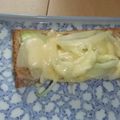 きらり流れ星's cooksnap of when they made たっぷり玉ねぎが主役のハムトースト.