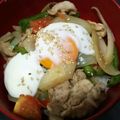 ぱむあきこ's cooksnap of when they made 簡単！豚トマ丼.