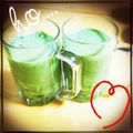 クックOB5Z4H☆'s cooksnap of when they made 小松菜バナナの簡単グリーンスムージー.