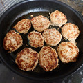 えみりんたん's cooksnap of when they made 和風おろし♪節約☆もやしハンバーグ.