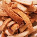 肉じゃがマヨネーズ's cooksnap of when they made 超簡単パン耳ラスク.