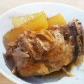 はっぴぃchan's cooksnap of when they made 絶品！ 大根と 鰹や 鮪 ブリで 煮物＊.