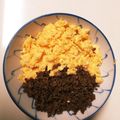 ころちゃん55's cooksnap of when they made 超～簡単♡2色丼(鶏そぼろ&卵).