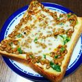 東☆侑's cooksnap of when they made 納豆トースト.