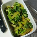 茎ちゃん's cooksnap of when they made 丸ごと1株ブロッコリーのゴマ和え.
