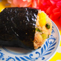 happymiina's cooksnap of when they made 野沢菜とたくあんのおにぎり.