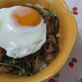 ポアママ's cooksnap of when they made とろとろ豚とシャキっと水菜のすき煮温玉丼.